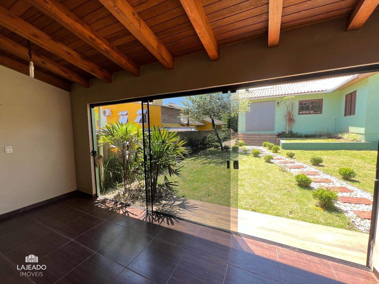 Casa à venda com 3 quartos, 170m² - Foto 24