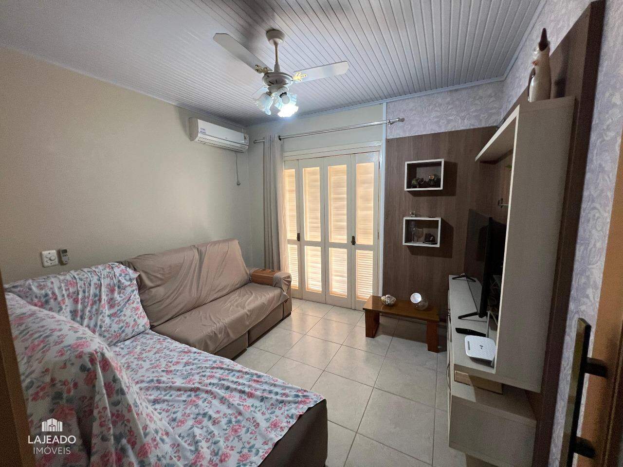 Casa à venda com 3 quartos, 100m² - Foto 11