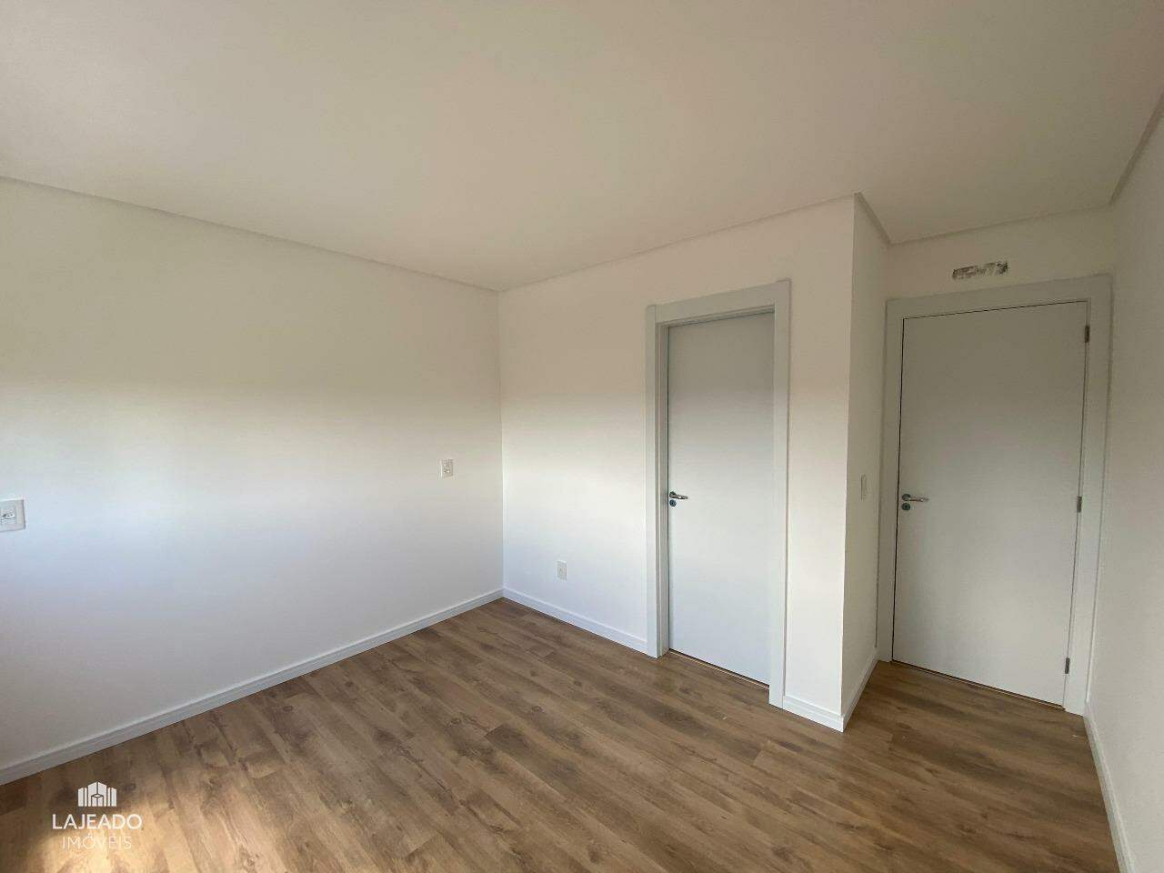 Apartamento à venda com 2 quartos, 86m² - Foto 12