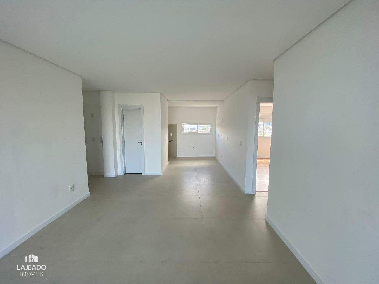 Apartamento à venda com 2 quartos, 86m² - Foto 9