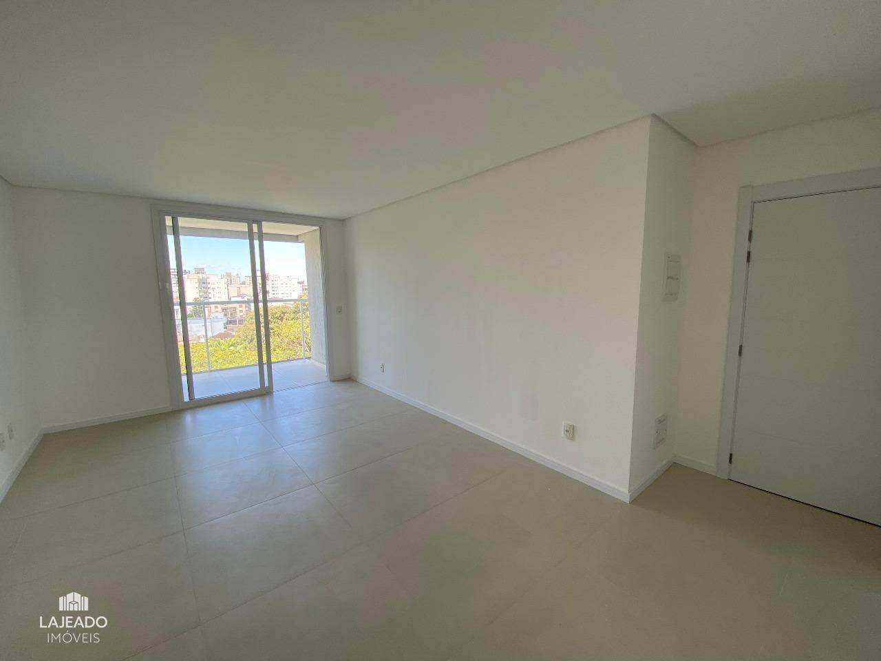 Apartamento à venda com 2 quartos, 86m² - Foto 3