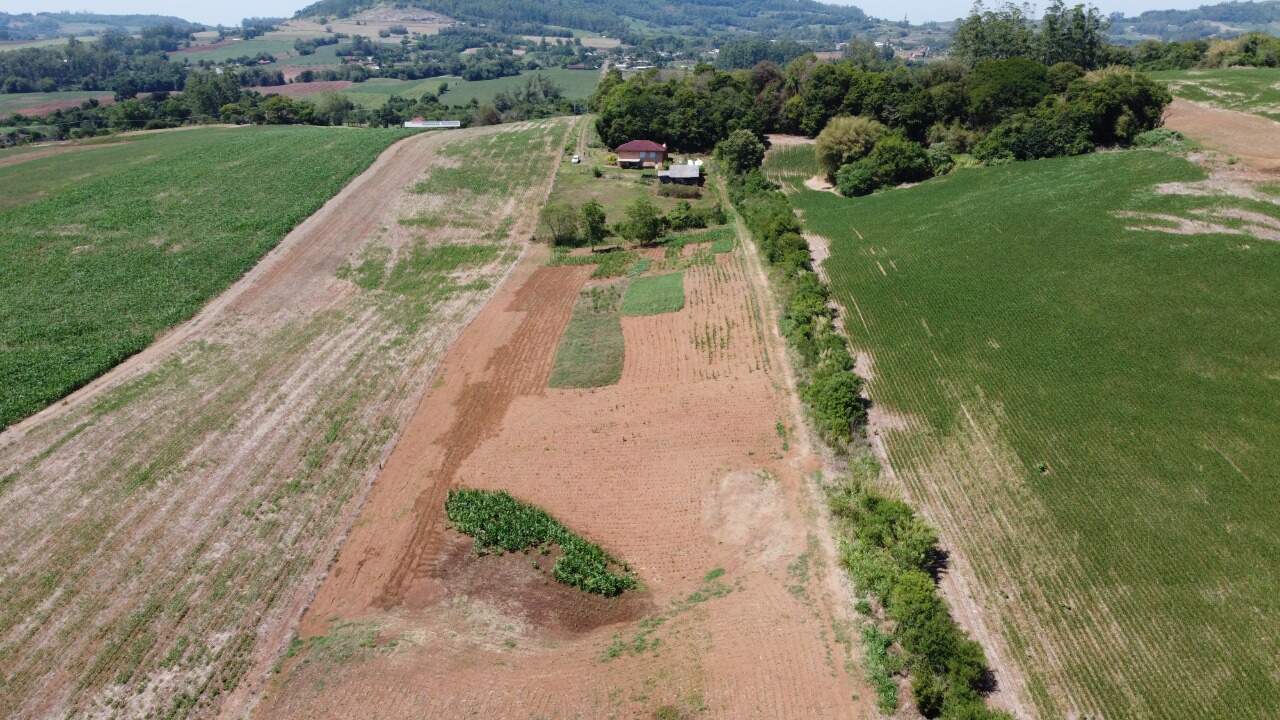 Fazenda à venda com 3 quartos, 140m² - Foto 15