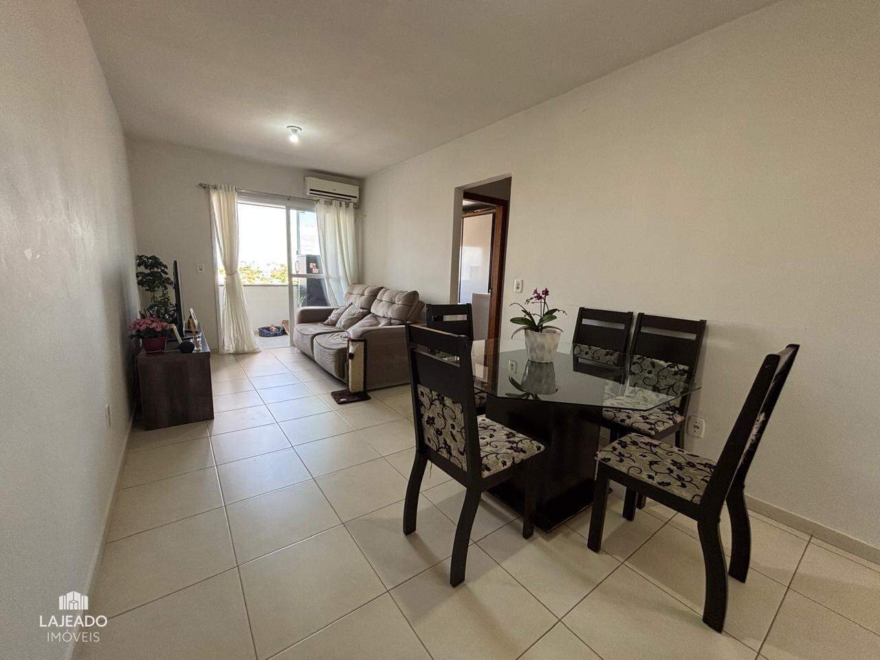 Apartamento à venda com 2 quartos, 75m² - Foto 5