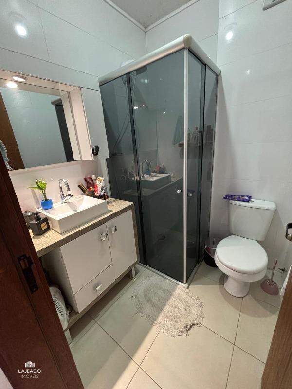 Apartamento à venda com 2 quartos, 75m² - Foto 10