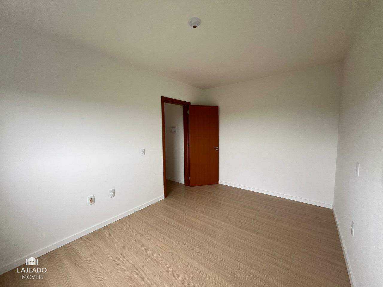 Apartamento à venda com 2 quartos, 55m² - Foto 7