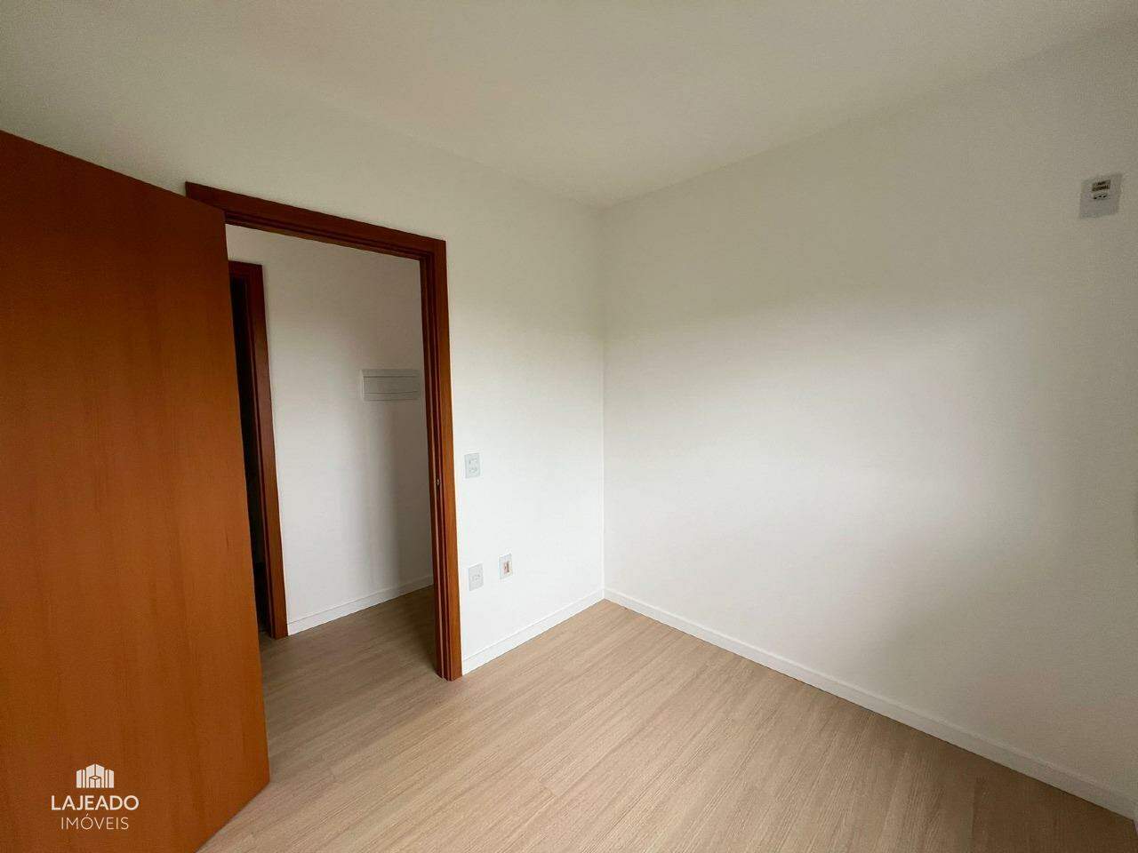 Apartamento à venda com 2 quartos, 55m² - Foto 9