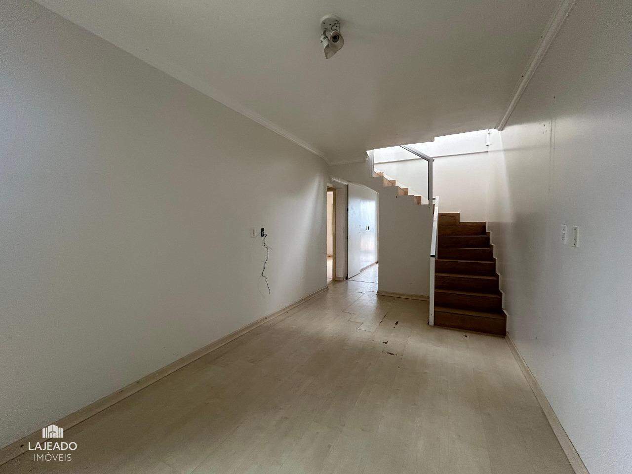 Cobertura para alugar com 3 quartos, 110m² - Foto 2