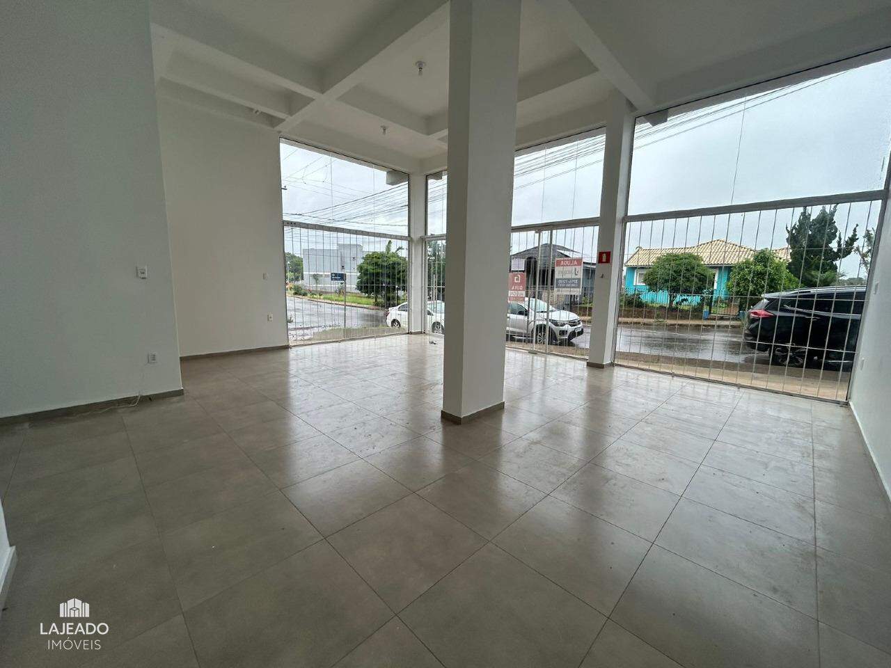 Loja-Salão para alugar, 60m² - Foto 4