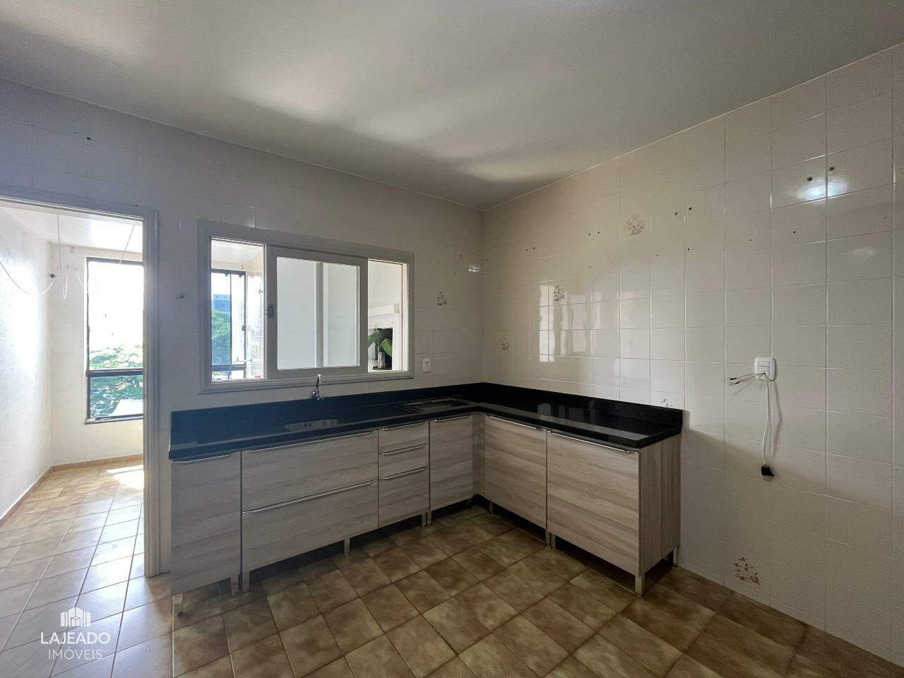 Apartamento para alugar com 3 quartos, 87m² - Foto 5