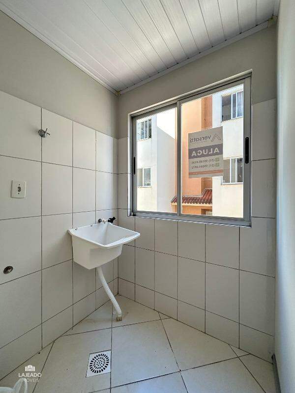 Apartamento para alugar com 2 quartos, 63m² - Foto 5