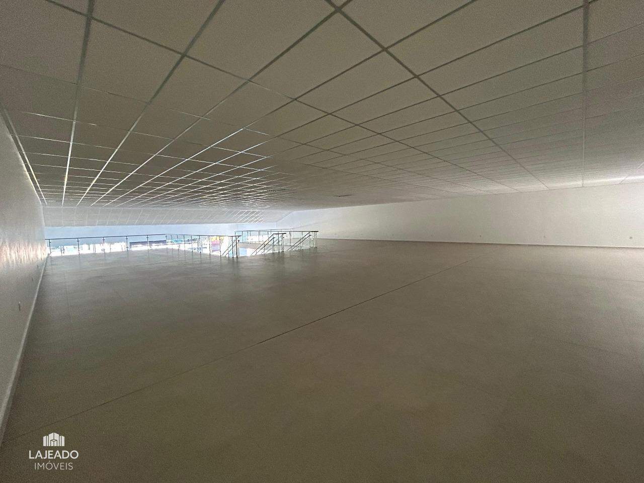 Loja-Salão para alugar, 2430m² - Foto 13