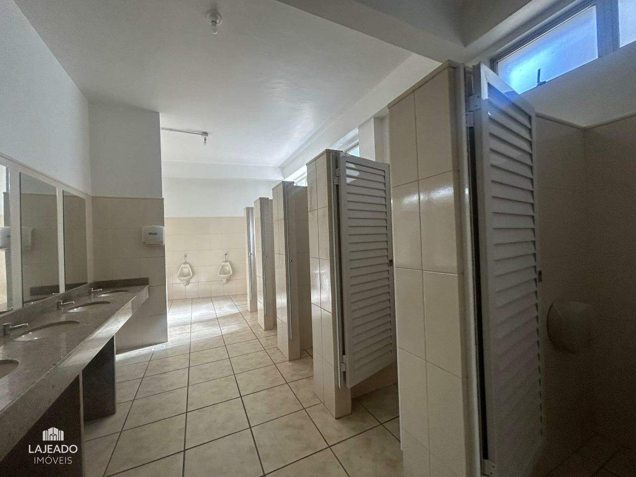 Loja-Salão para alugar, 2430m² - Foto 15