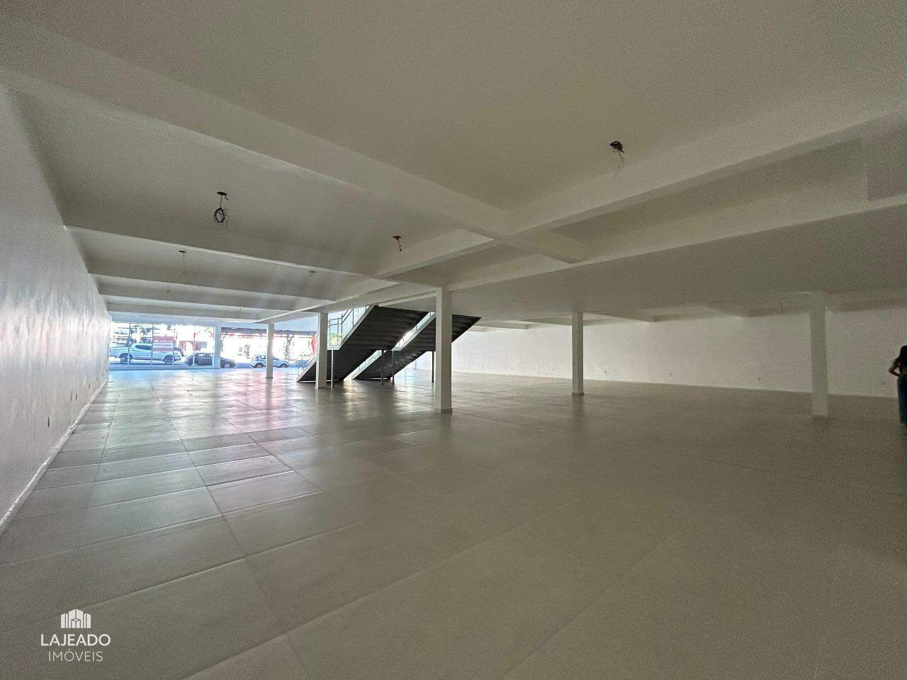 Loja-Salão para alugar, 2430m² - Foto 5