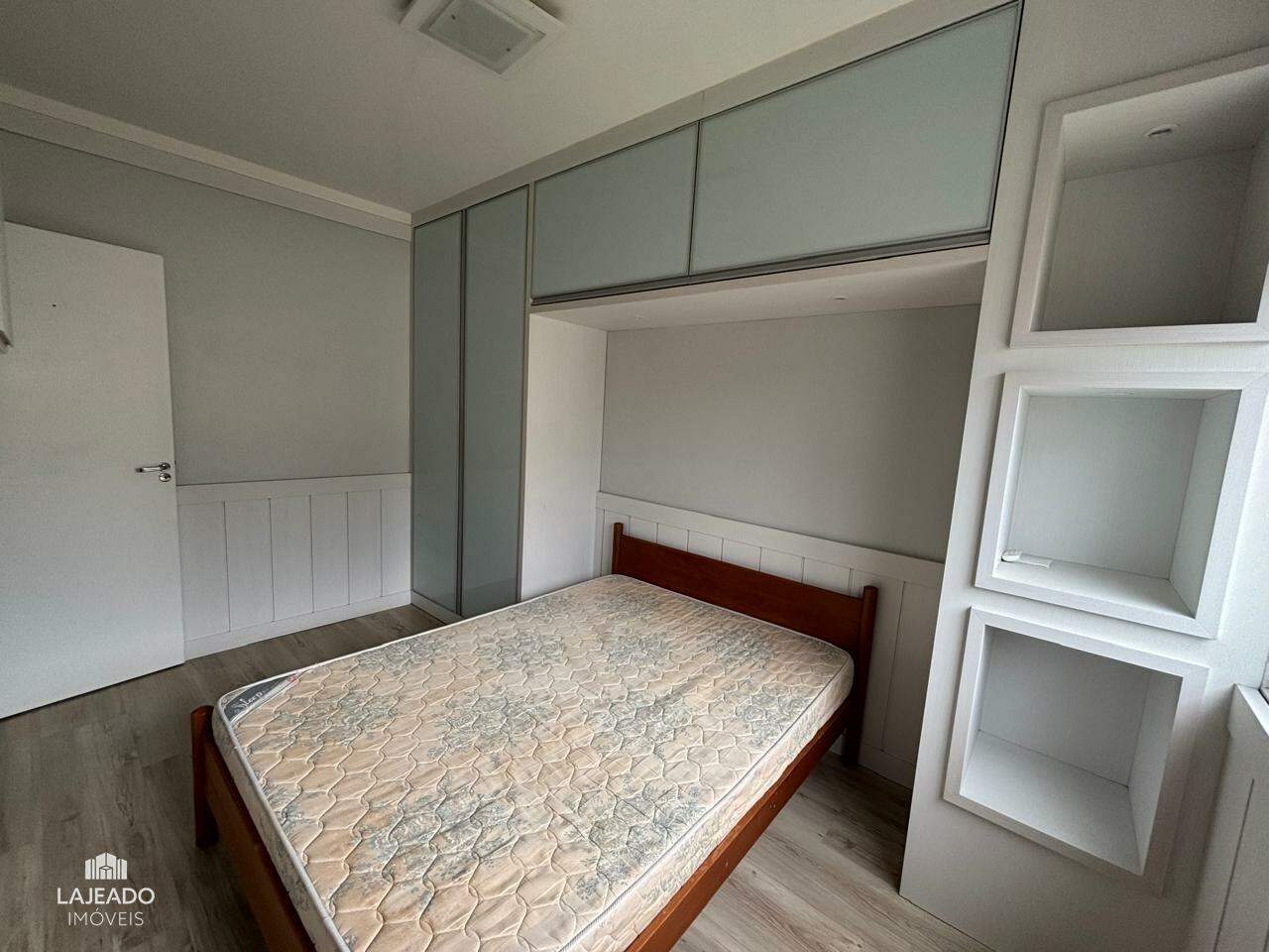 Apartamento à venda com 2 quartos, 87m² - Foto 12