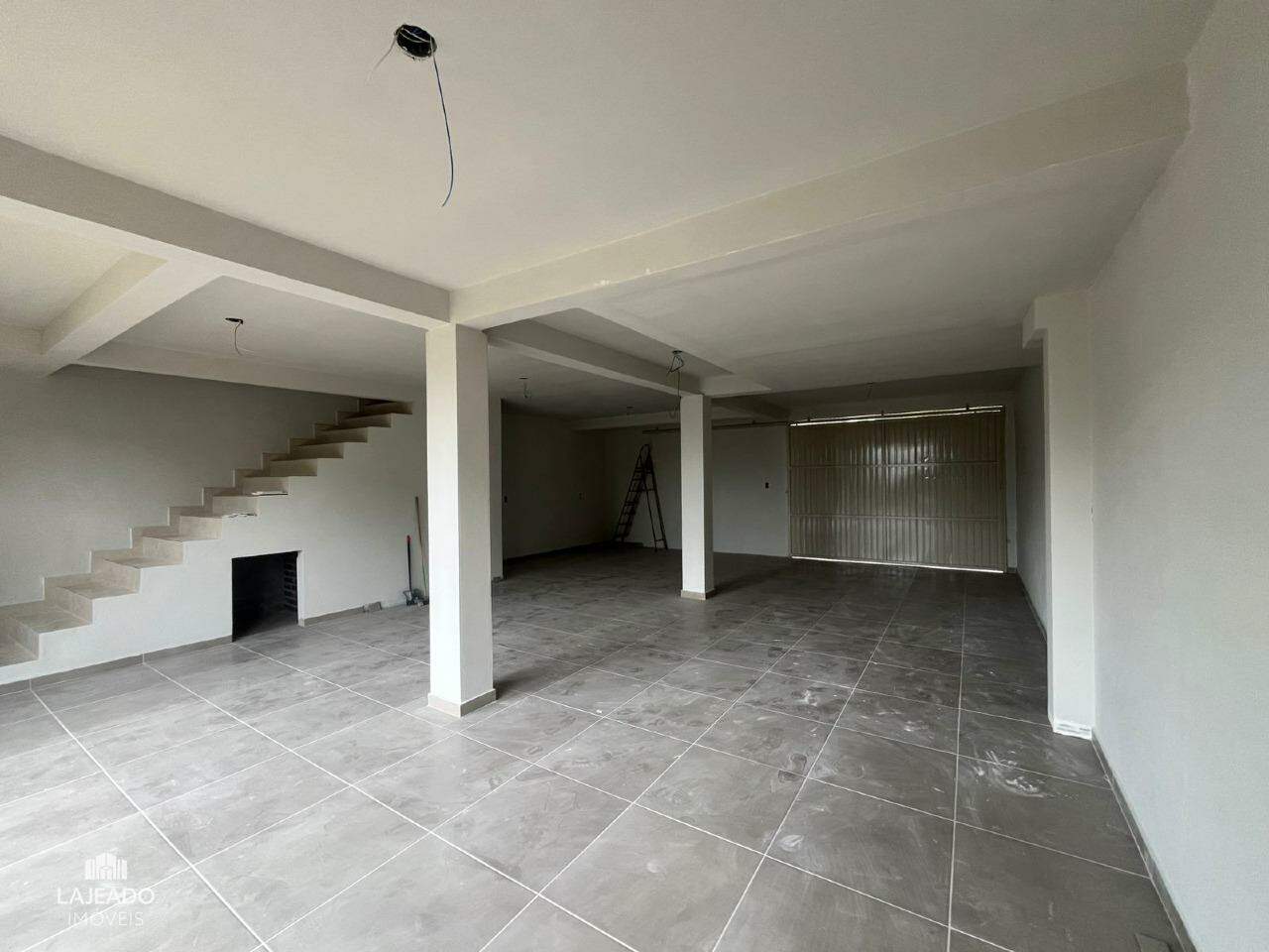 Casa para alugar com 2 quartos, 150m² - Foto 10