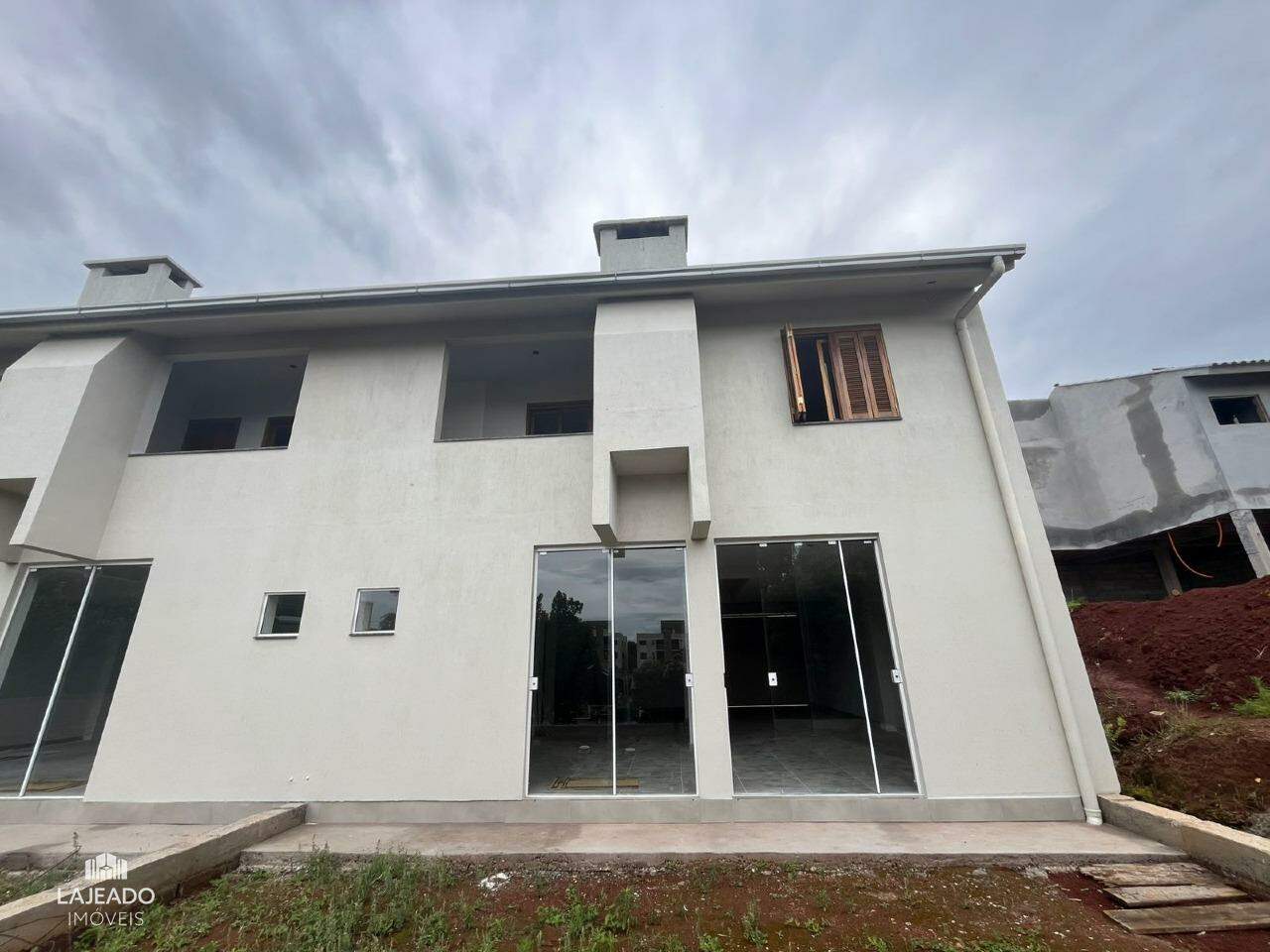 Casa para alugar com 2 quartos, 150m² - Foto 12