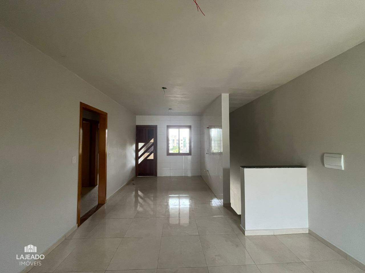 Casa para alugar com 2 quartos, 150m² - Foto 2