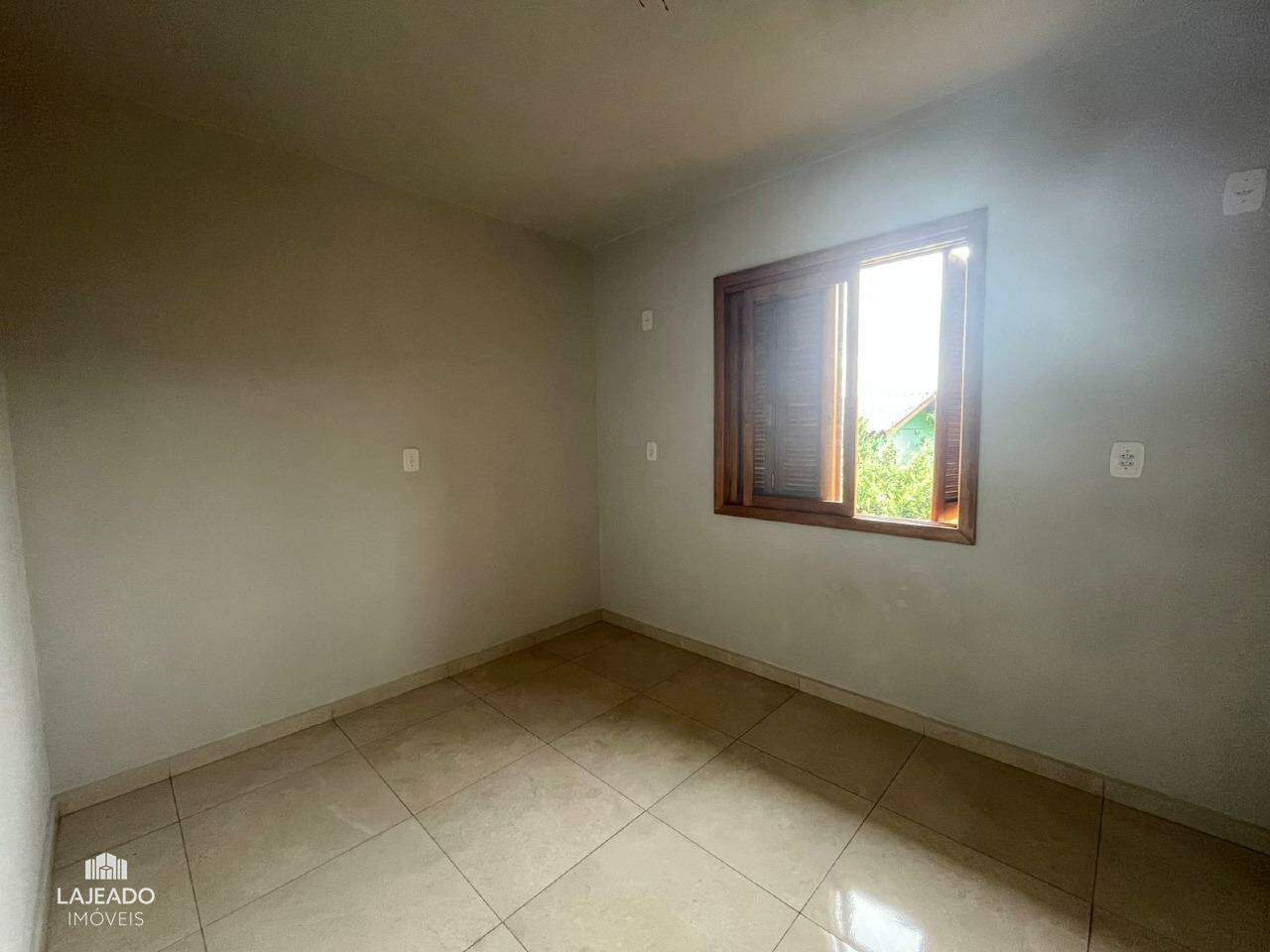 Casa à venda com 2 quartos, 150m² - Foto 8