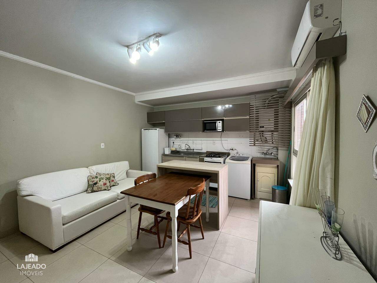 Apartamento à venda com 1 quarto, 40m² - Foto 3