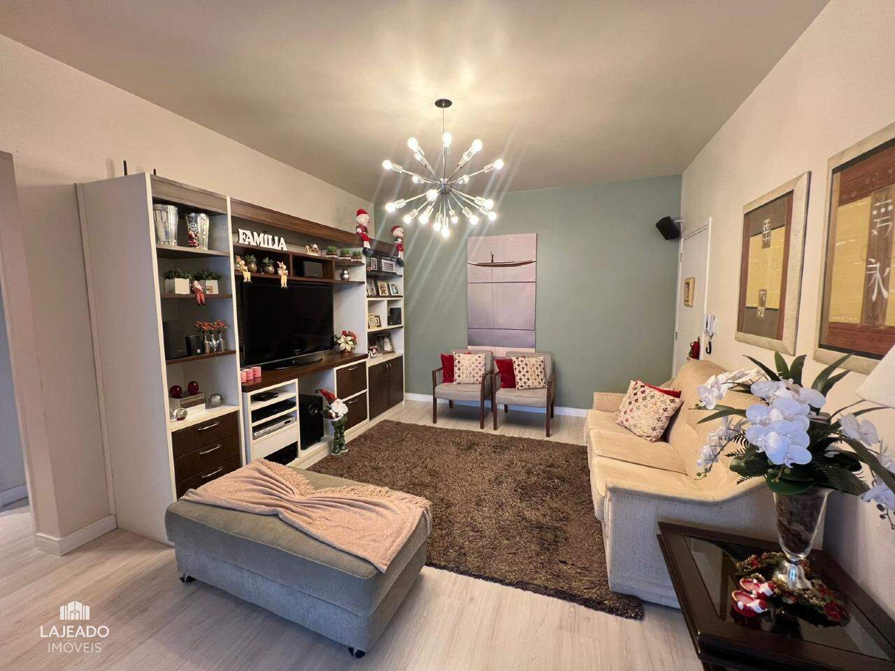 Apartamento à venda com 2 quartos, 75m² - Foto 3