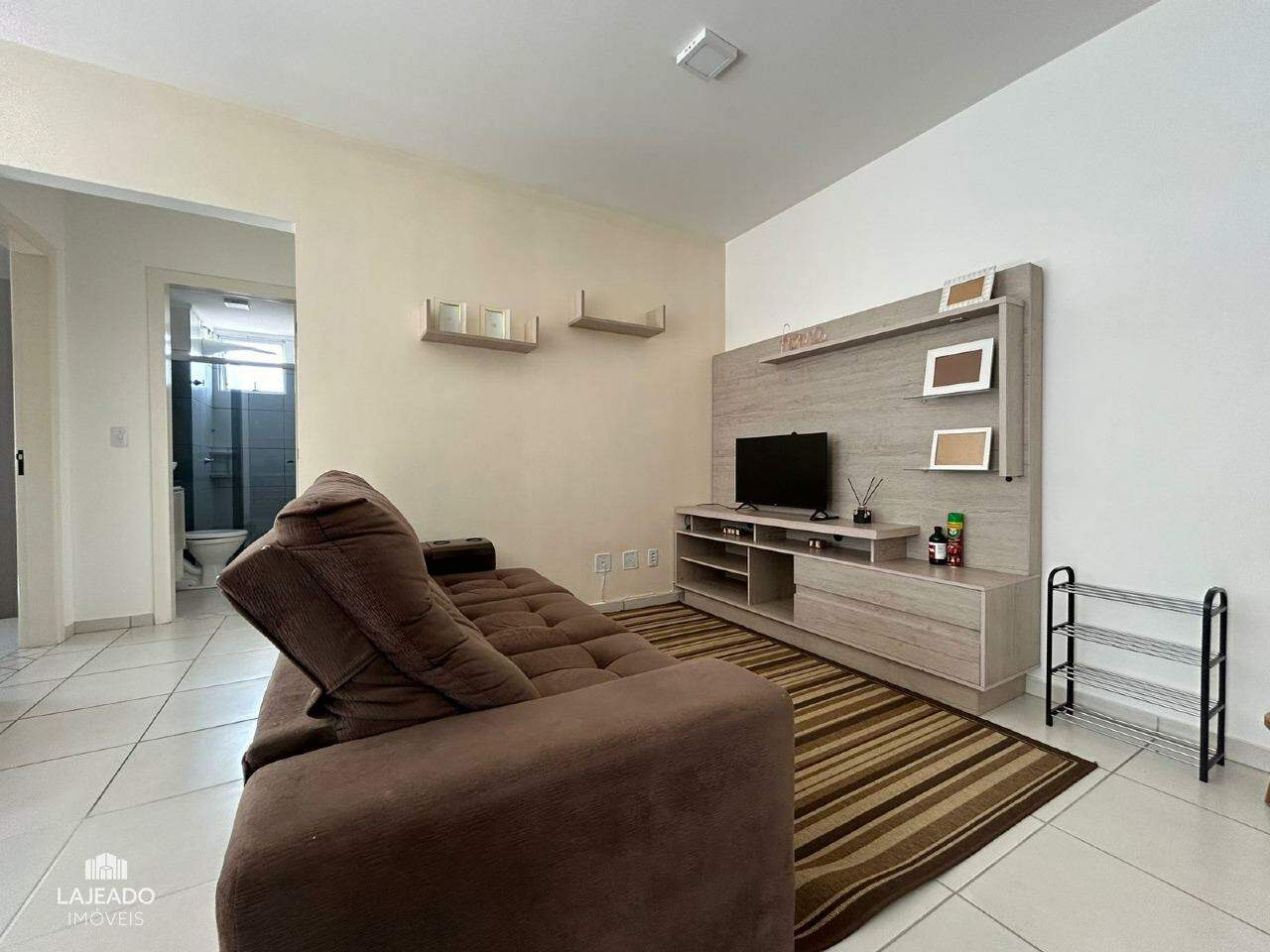 Apartamento para alugar com 2 quartos, 55m² - Foto 5