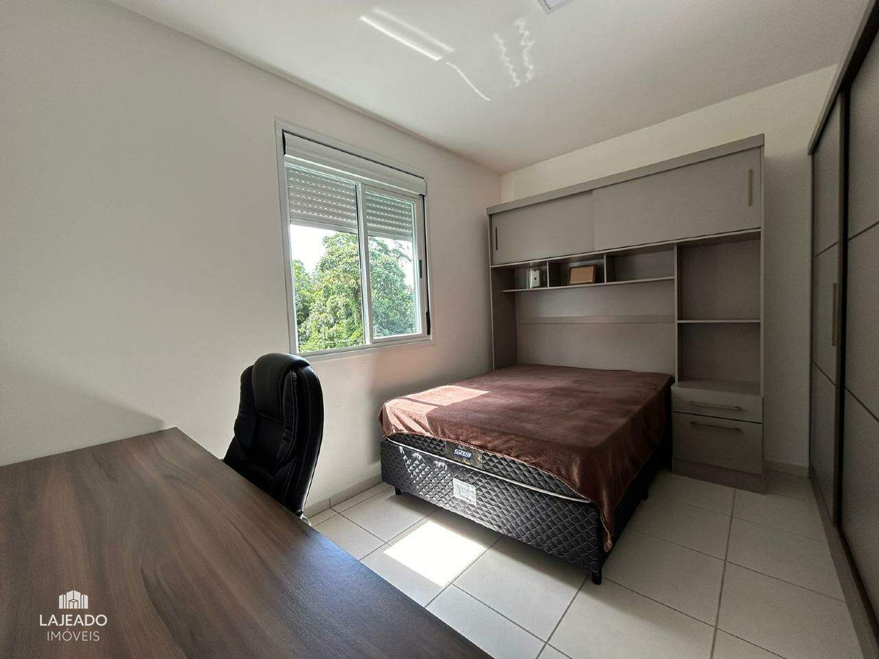 Apartamento para alugar com 2 quartos, 55m² - Foto 11