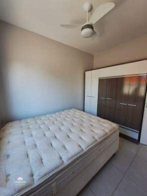 Apartamento à venda com 2 quartos, 94m² - Foto 13