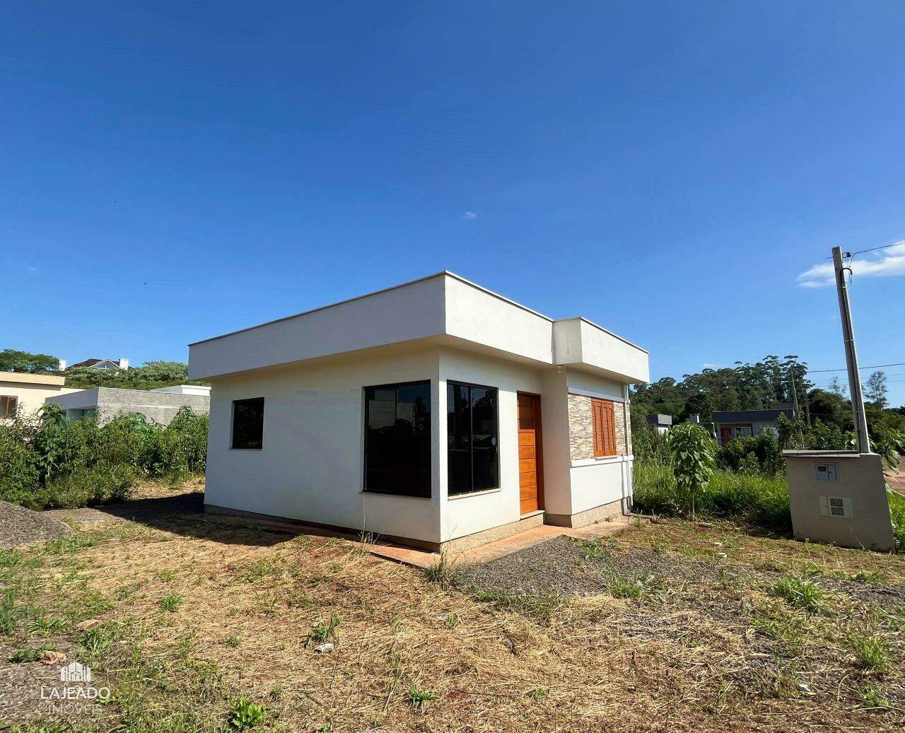 Casa, 1 quarto, 38 m² - Foto 1