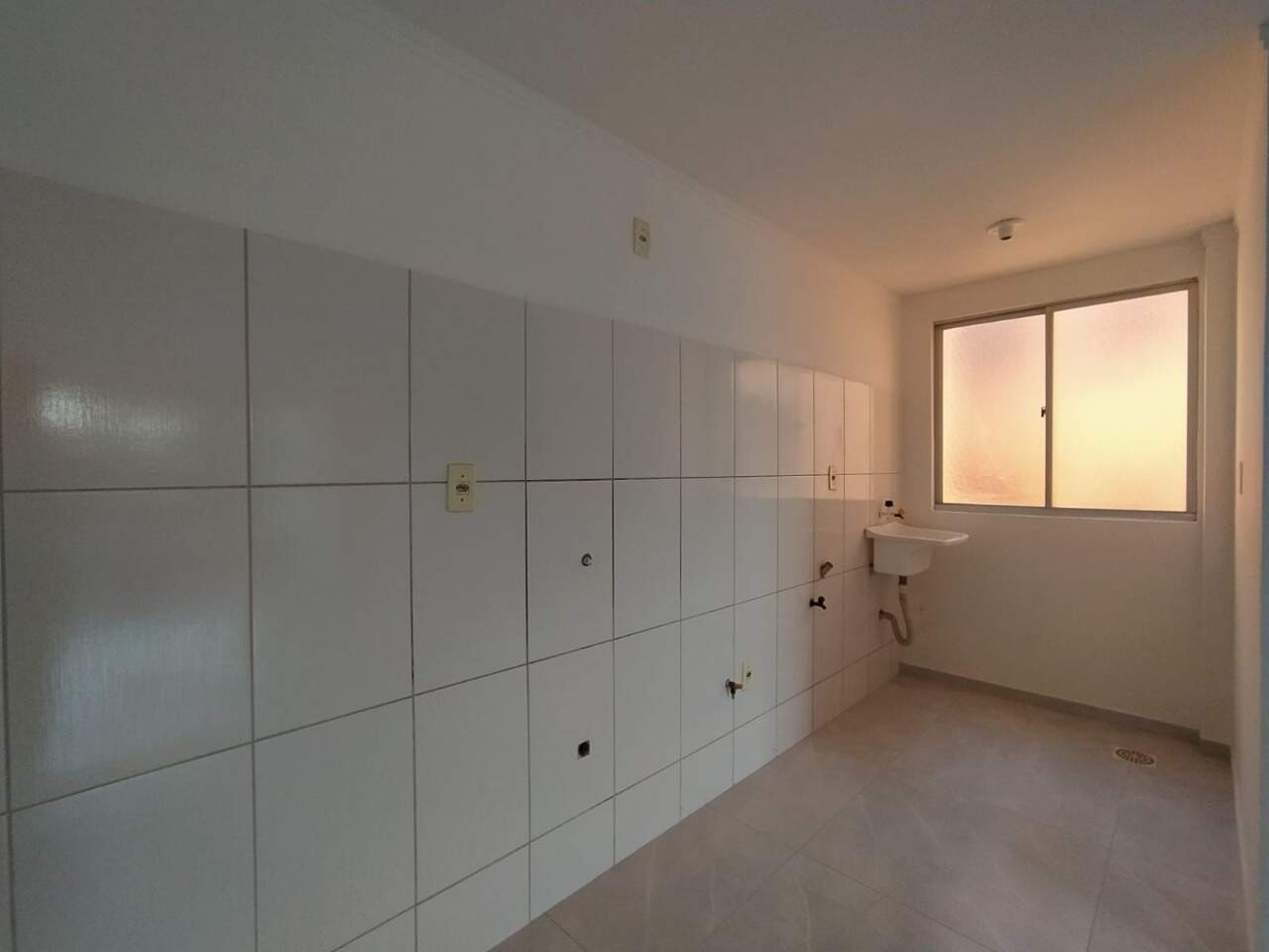 Apartamento à venda com 2 quartos, 55m² - Foto 2