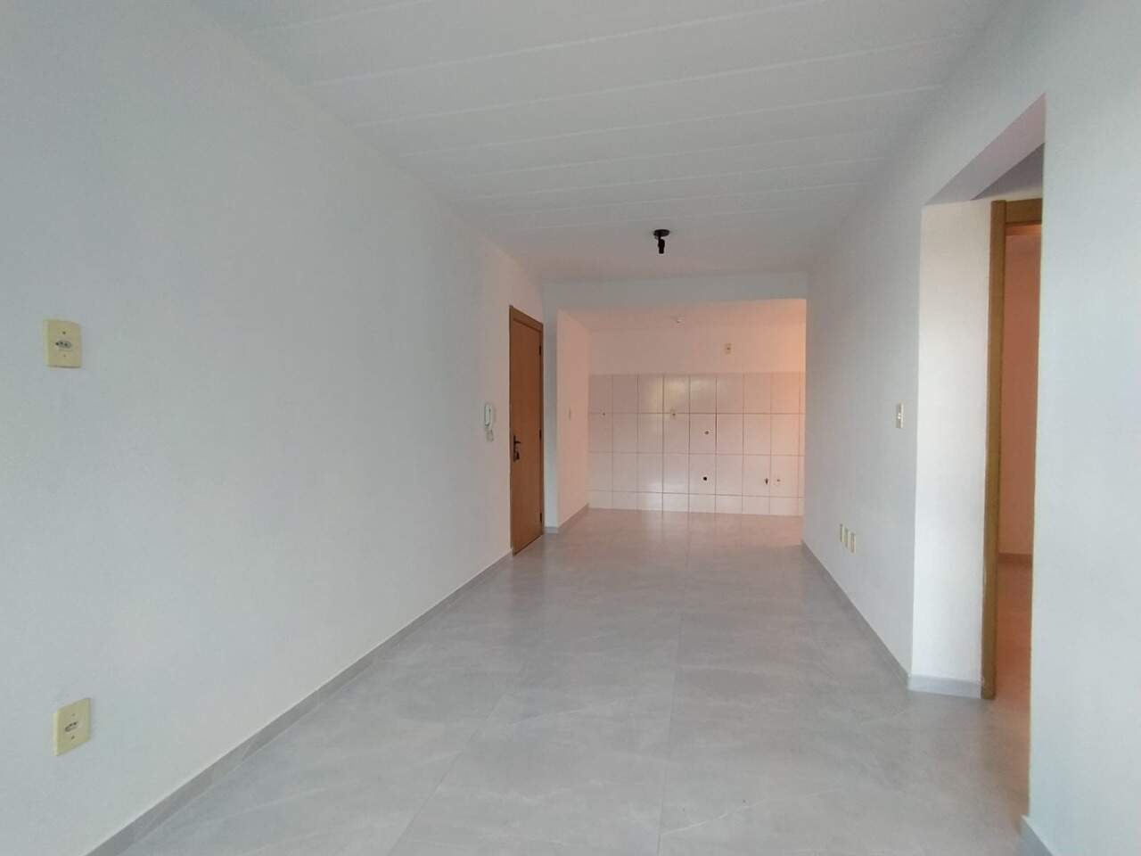 Apartamento à venda com 2 quartos, 55m² - Foto 4