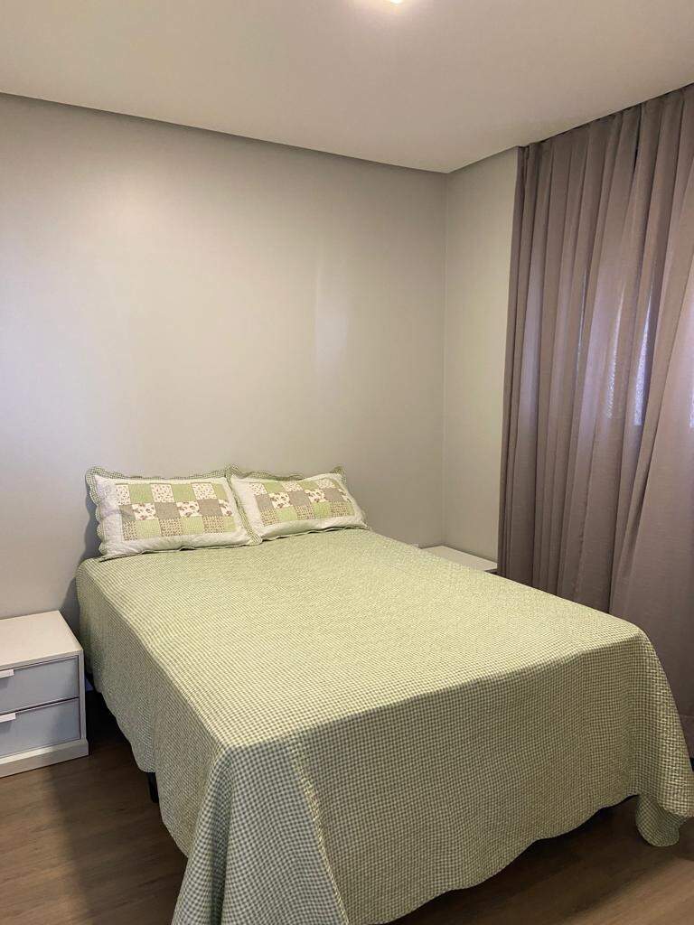 Apartamento para alugar com 3 quartos, 97m² - Foto 12