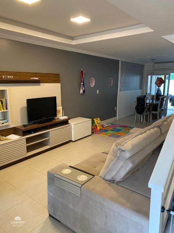 Sobrado à venda com 2 quartos, 106m² - Foto 2