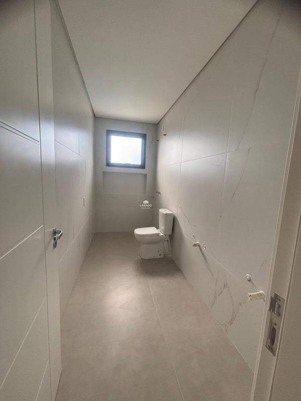 Casa à venda no Conventos: 