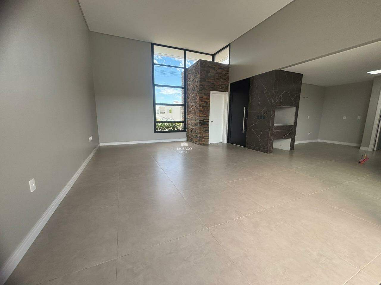 Casa à venda no Conventos: 