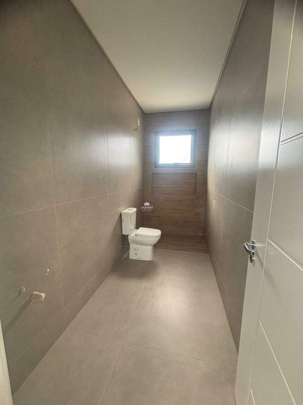 Casa à venda no Conventos: 