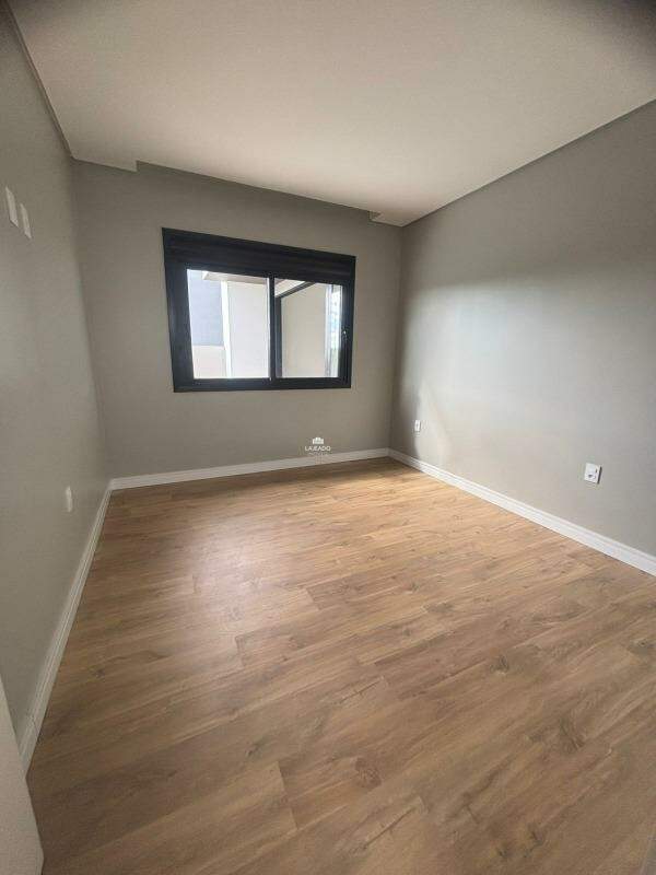 Casa à venda no Conventos: 