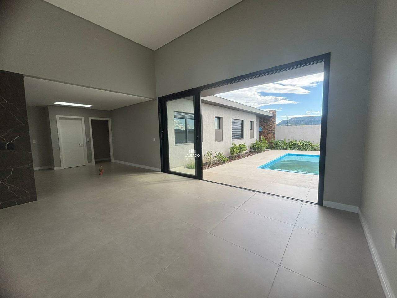 Casa à venda no Conventos: 