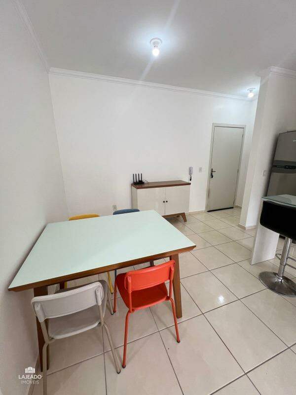 Apartamento à venda com 2 quartos, 54m² - Foto 6