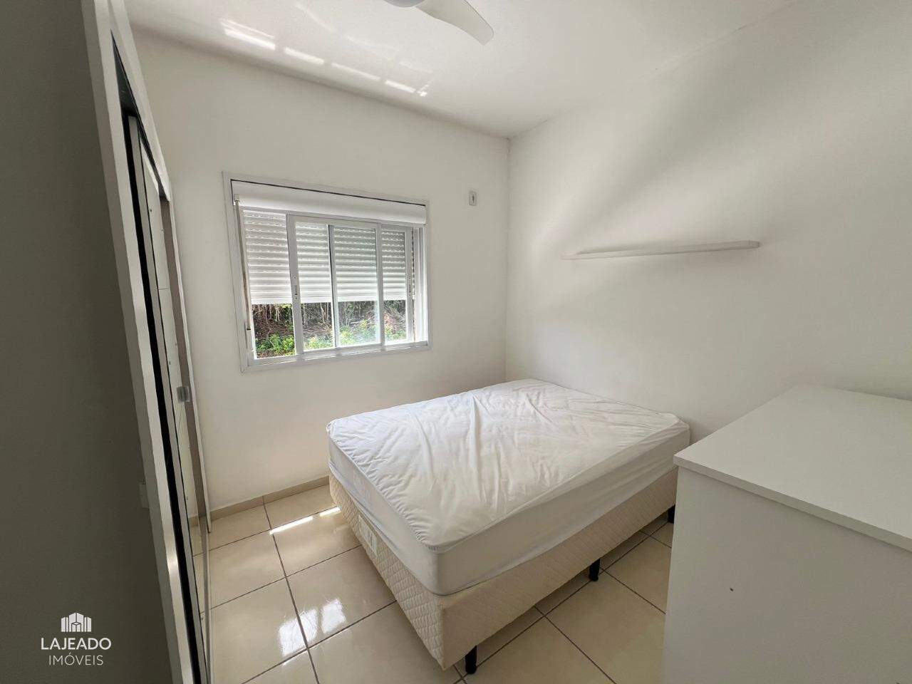 Apartamento à venda com 2 quartos, 54m² - Foto 14