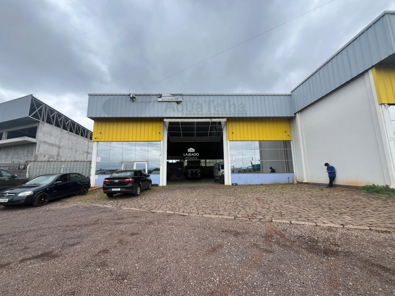 Loja-Salão, 580 m² - Foto 1