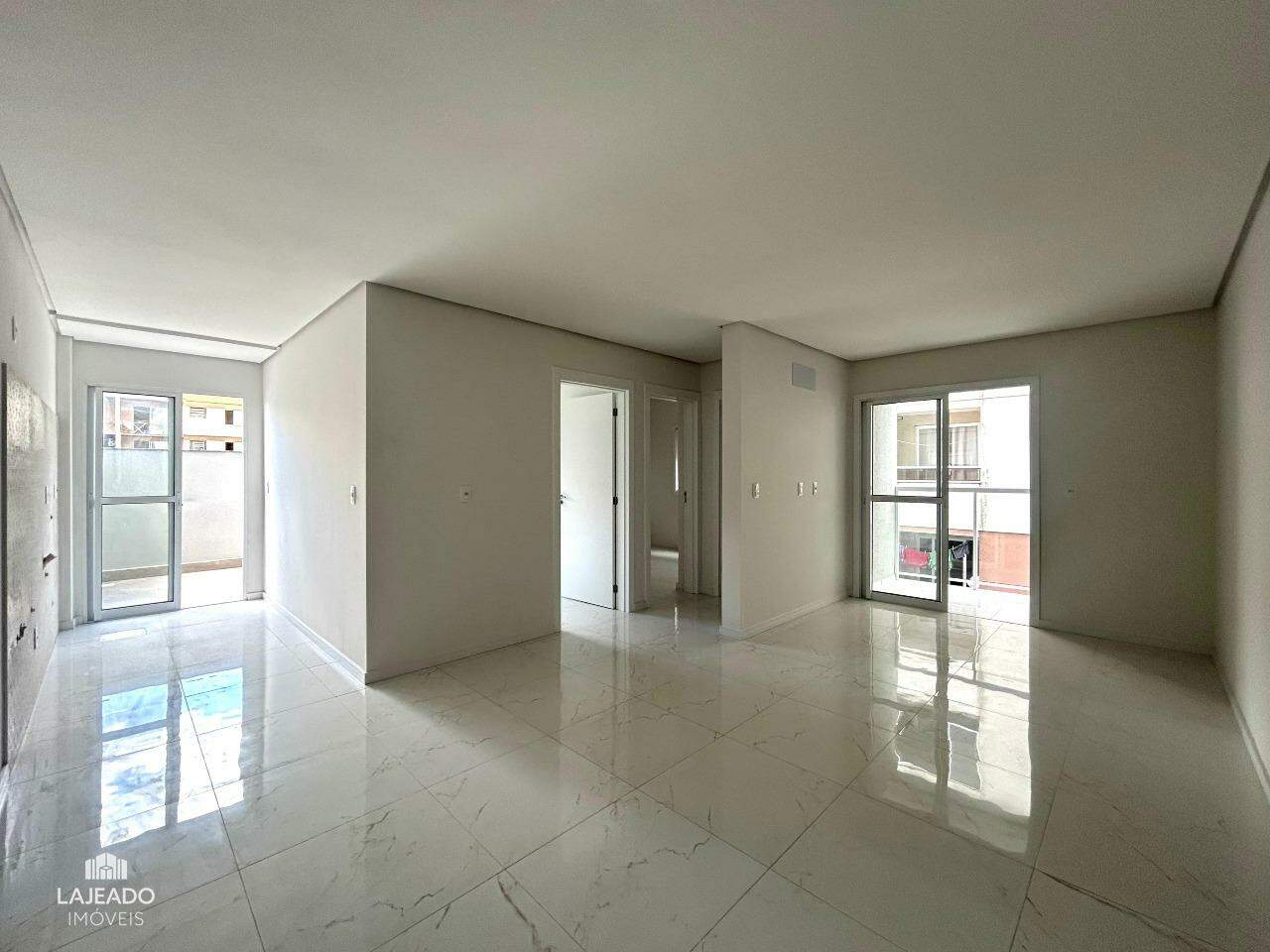 Apartamento à venda com 2 quartos, 56m² - Foto 2