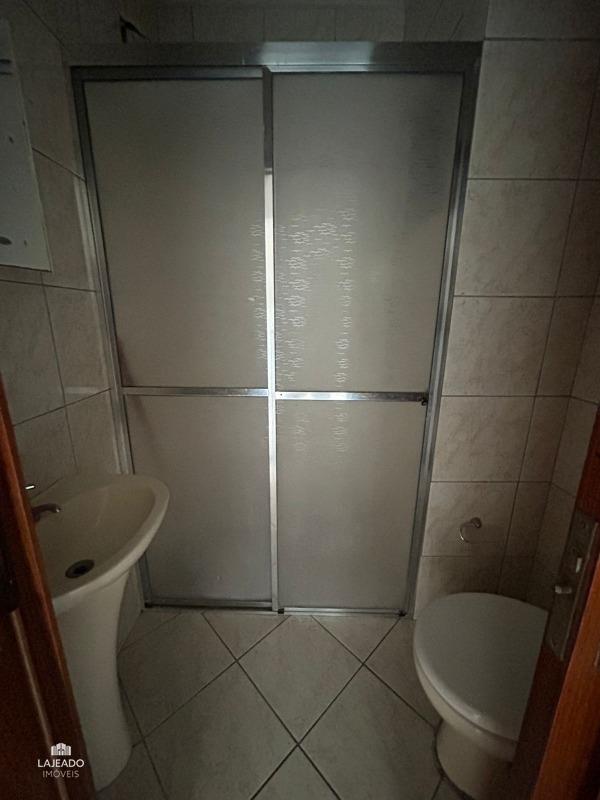 Apartamento para alugar com 2 quartos, 50m² - Foto 9