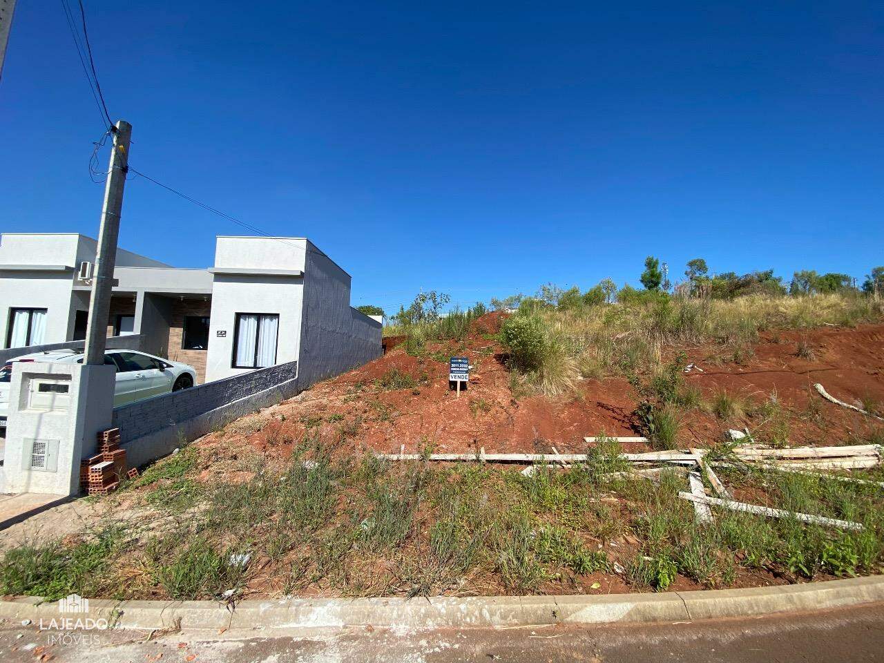 Terreno à venda, 200m² - Foto 1