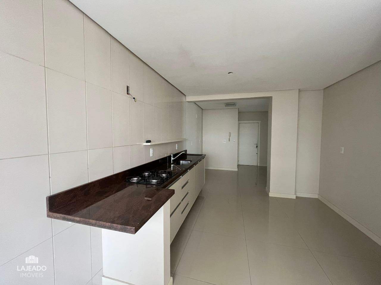 Apartamento à venda com 3 quartos, 166m² - Foto 12