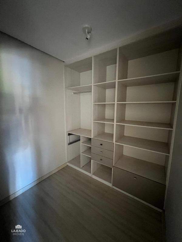 Apartamento à venda com 3 quartos, 166m² - Foto 19