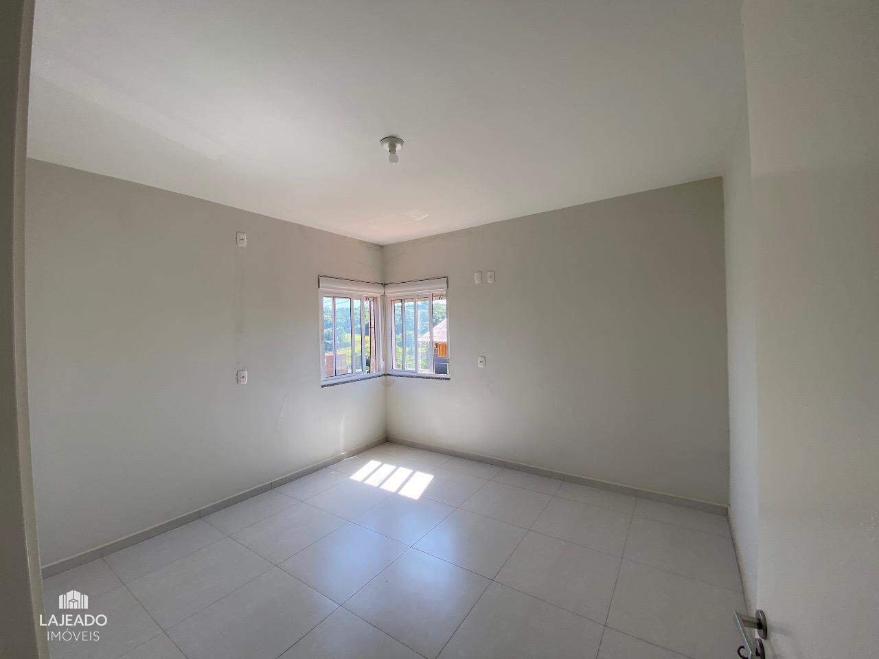 Casa à venda com 1 quarto, 45m² - Foto 9