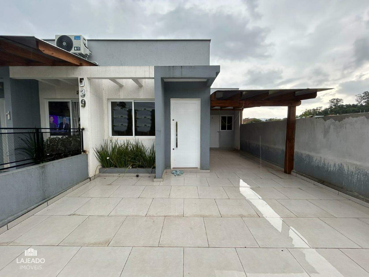 Casa para aluguel no Conventos: 