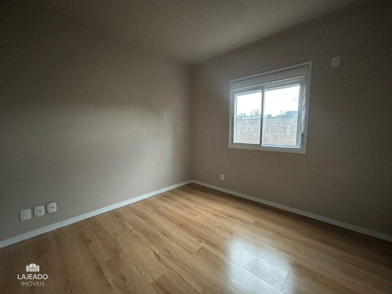 Casa para aluguel no Conventos: 