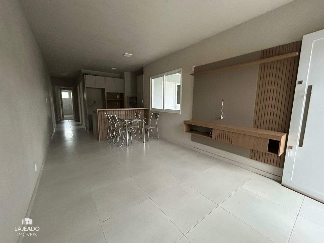 Casa para aluguel no Conventos: 