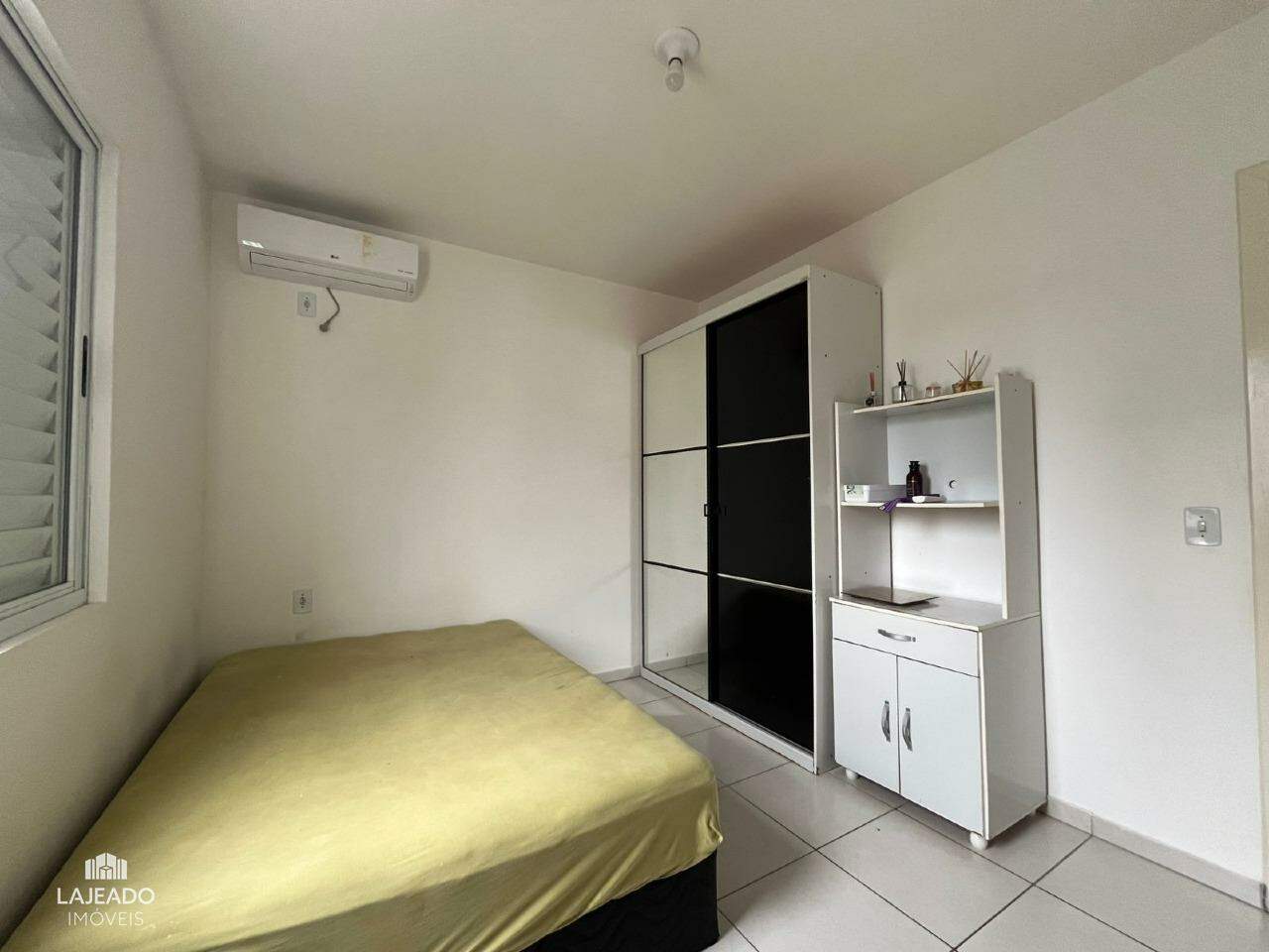 Apartamento à venda com 2 quartos, 67m² - Foto 7